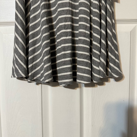 Mossimo Supply Company NWT Striped Skater Skirt - Picture 3 of 13